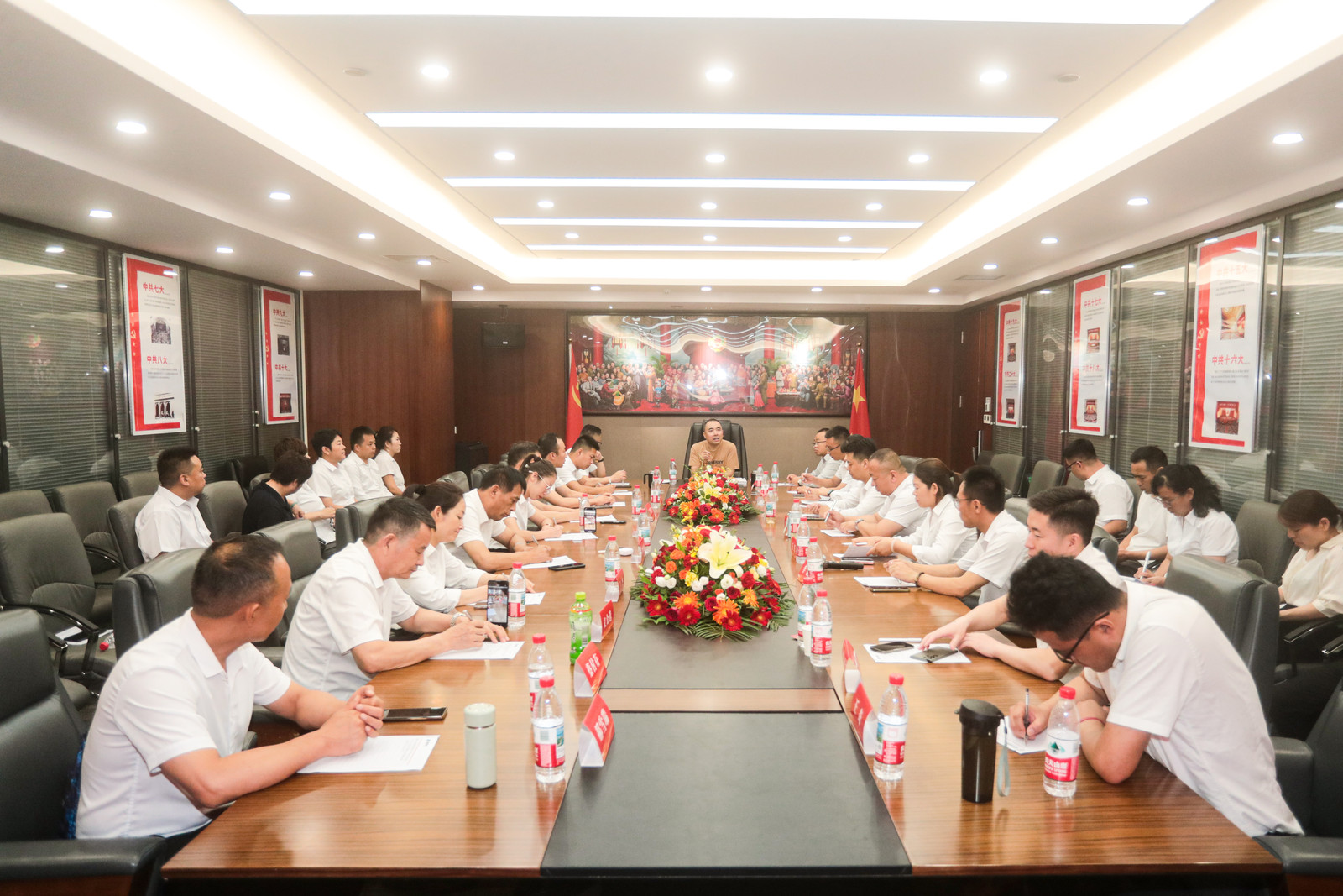 仲夏定鼎新程｜仲憬健康2025董事会擘画高质量发展战略蓝图！