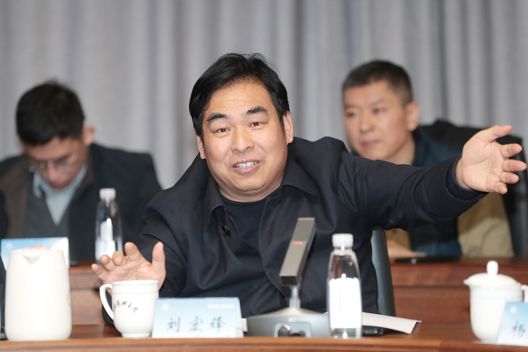 5779e4a7f1ca78d61366dcc731924afd.jpg 05.jpg