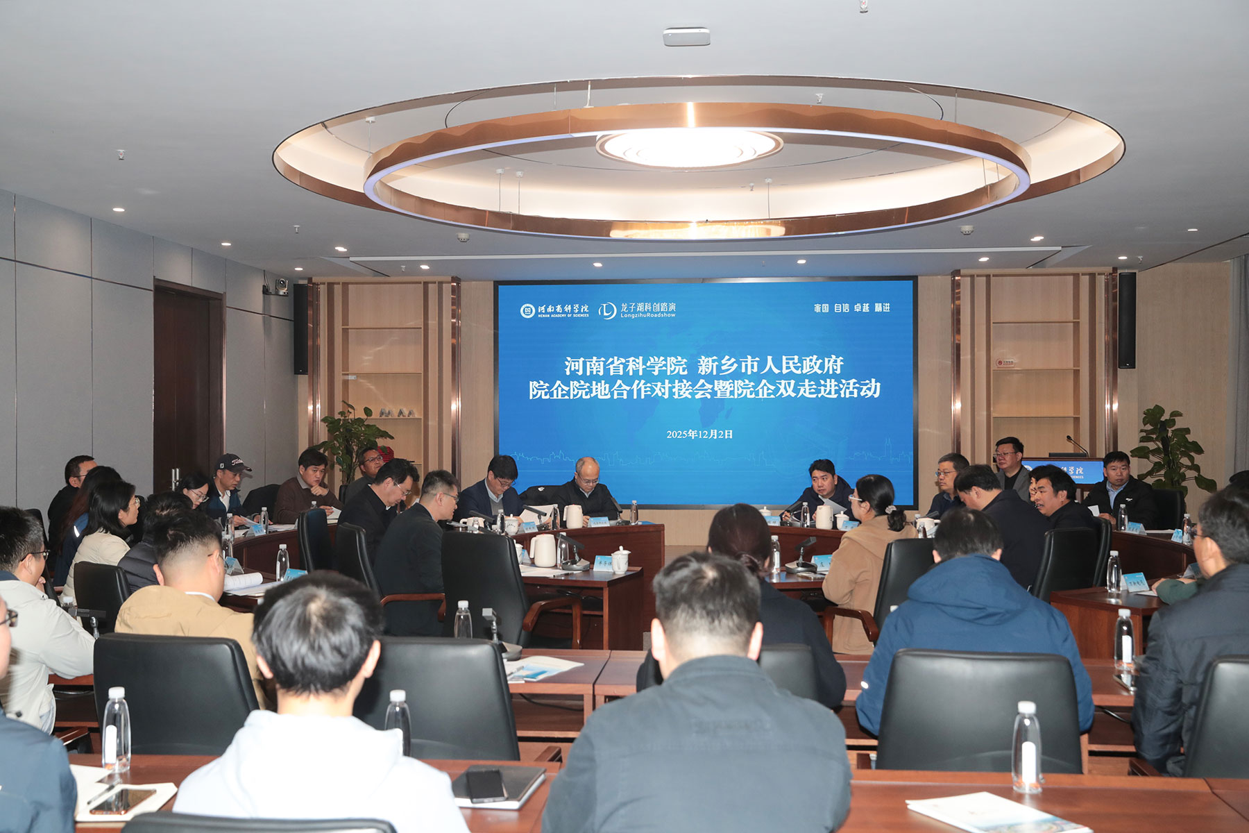 8cf5042af3df7e97562f8b752ed3cbf3.jpg 01.jpg